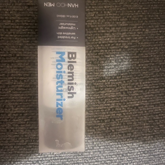 Makeup Bundle - Picture 2 of 10